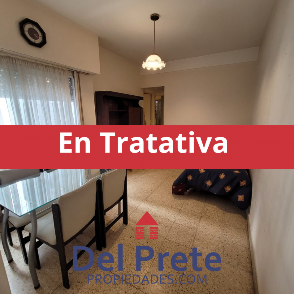 Venta  Departamento de 2 ambientes  lateral 