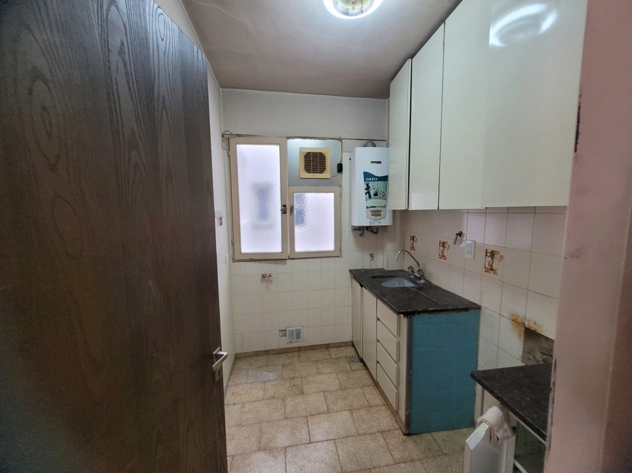 Venta  Departamento de 3 ambientes  cochera