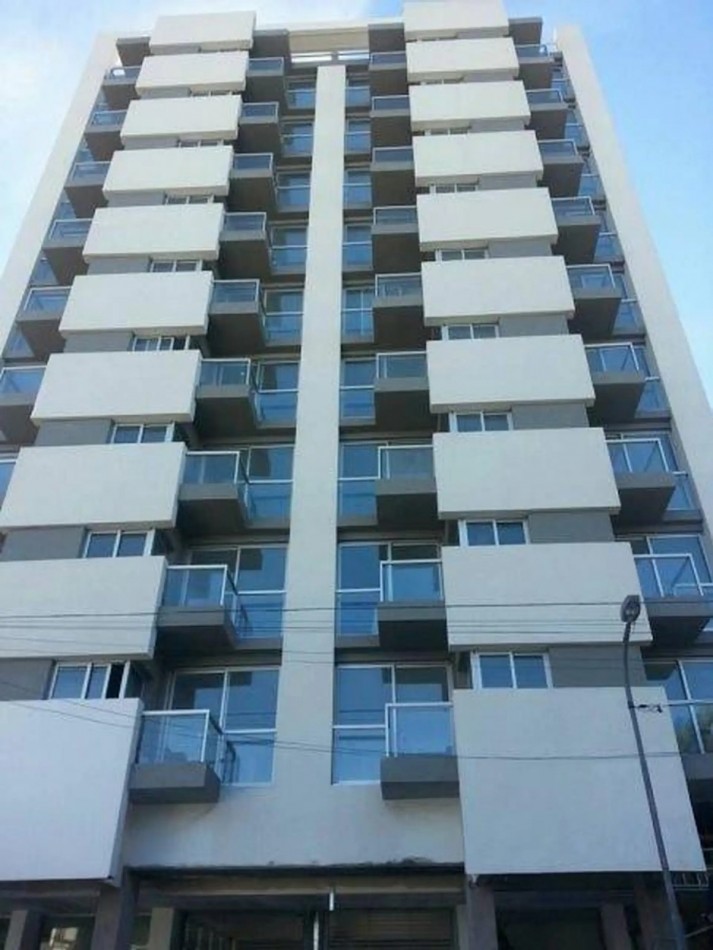 Venta  1 ambiente  cochera y Baulera 