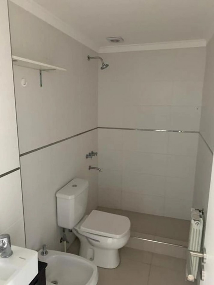 Venta  1 ambiente  cochera y Baulera 