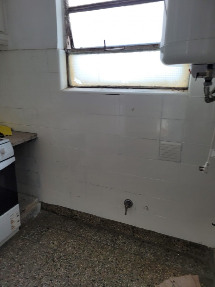Venta  Plaza Mitre 2 ambientes Lateral  Luminoso