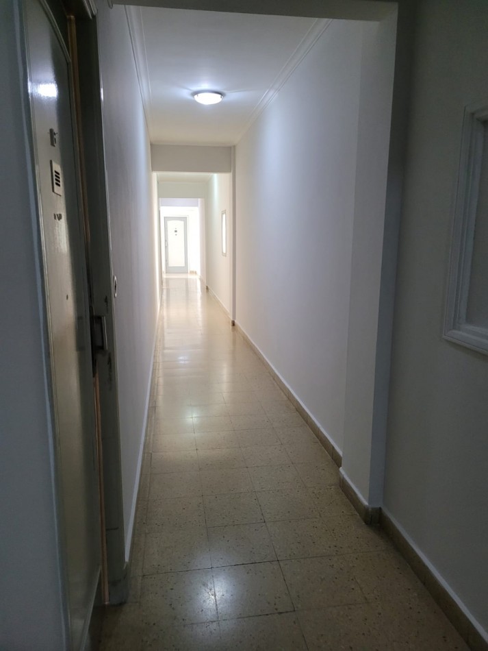 Venta  Plaza Mitre 2 ambientes Lateral  Luminoso