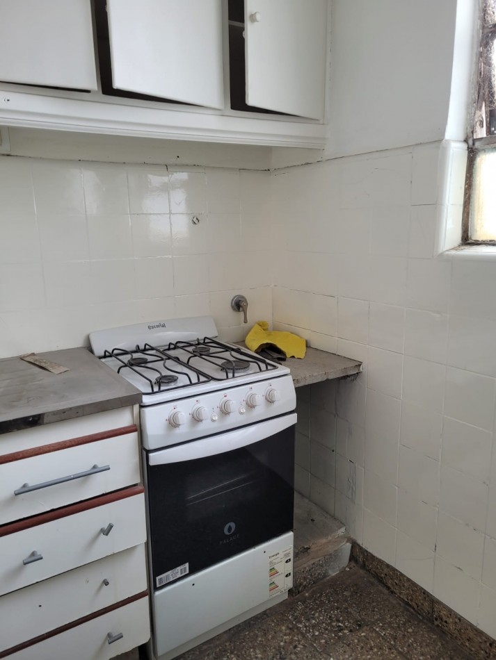 Venta  Plaza Mitre 2 ambientes Lateral  Luminoso