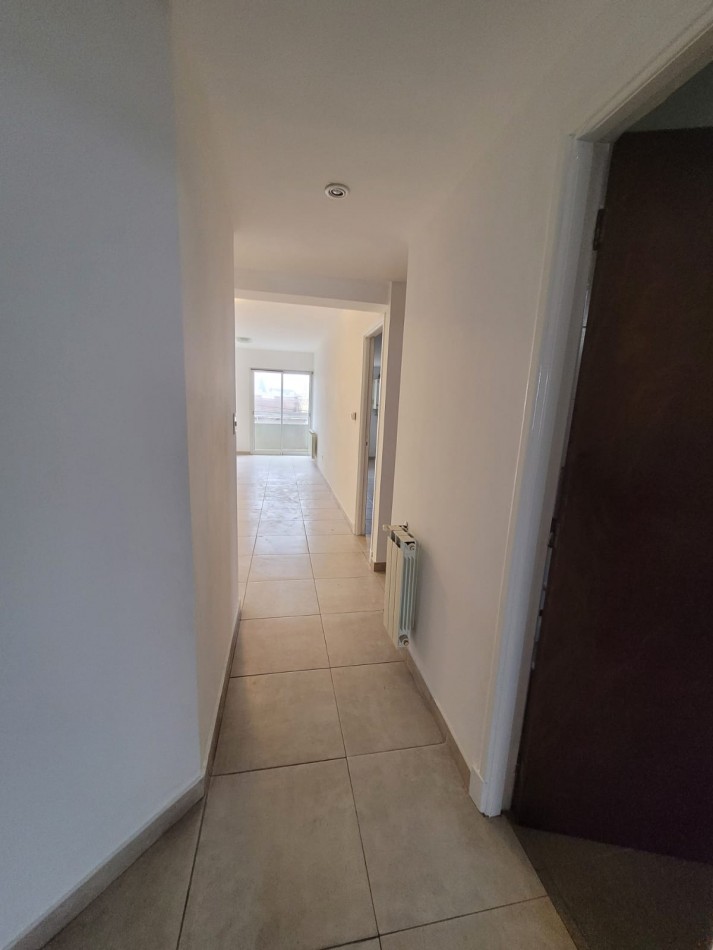 Venta   Departamento  3 ambientes cochera 