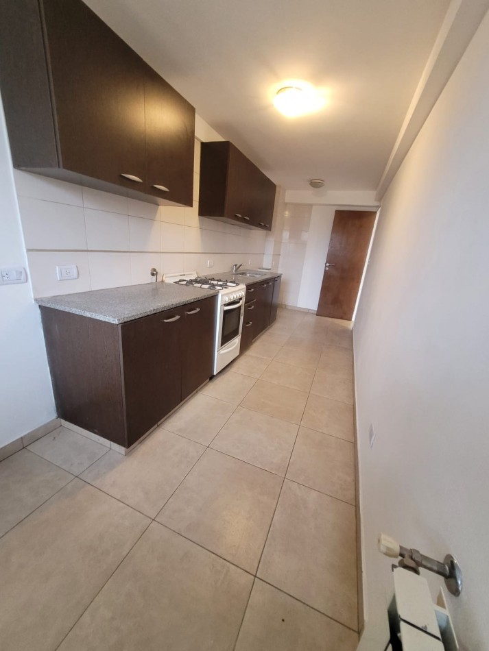 Venta   Departamento  3 ambientes cochera 