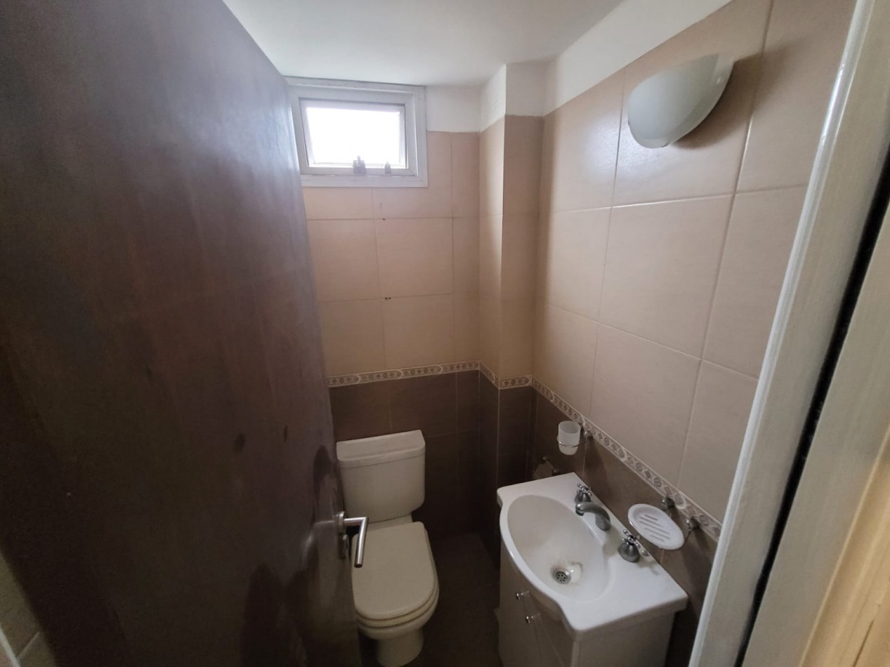Venta   Departamento  3 ambientes cochera 
