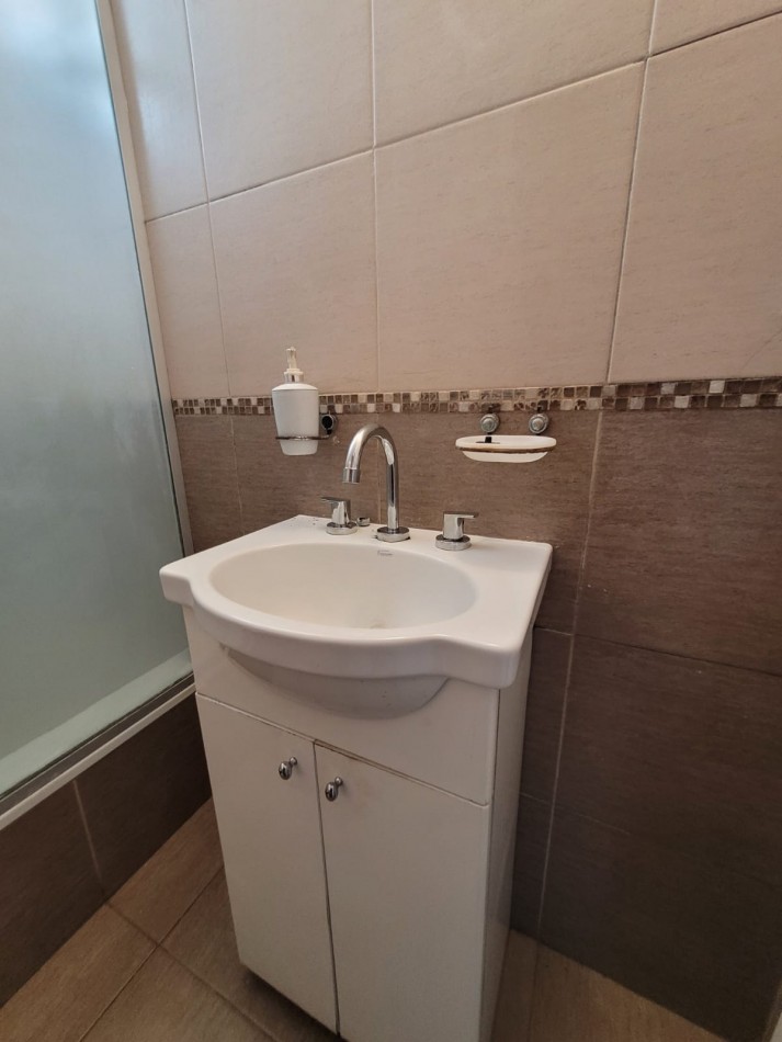 San Jose Venta departamento 2 ambientes  cochera 