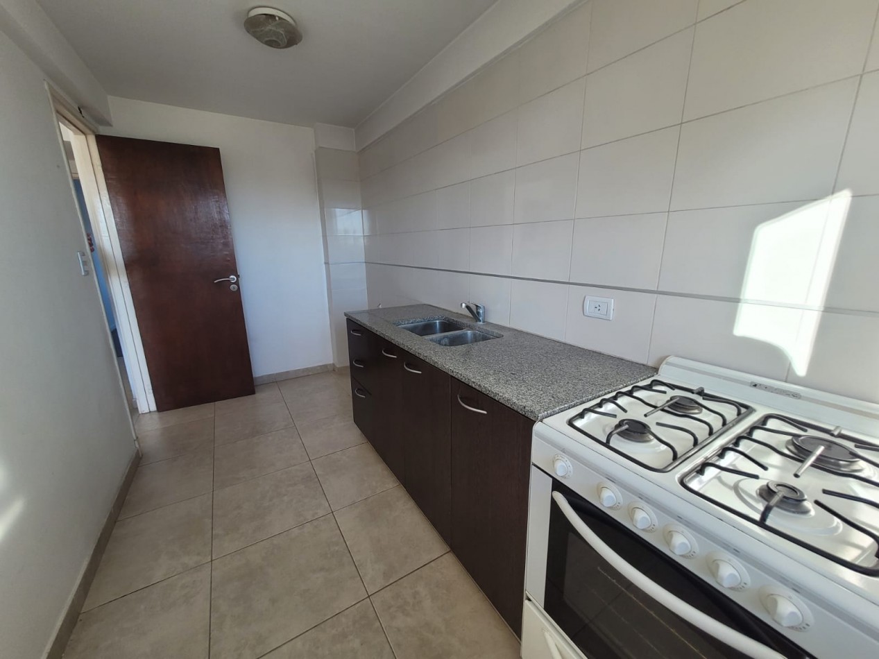San Jose Venta departamento 2 ambientes  cochera 