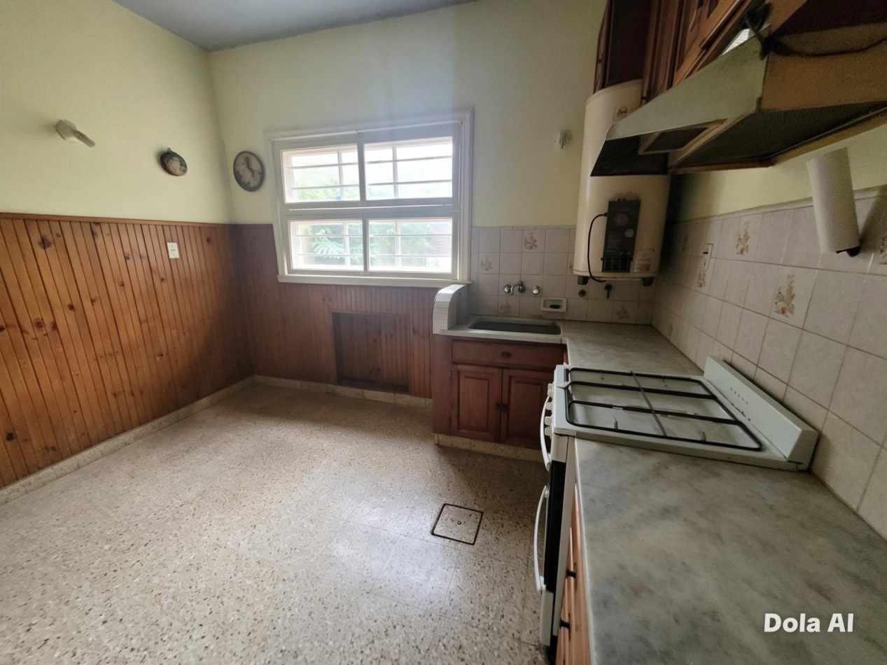 Guemes Venta Chalet 4 ambientes