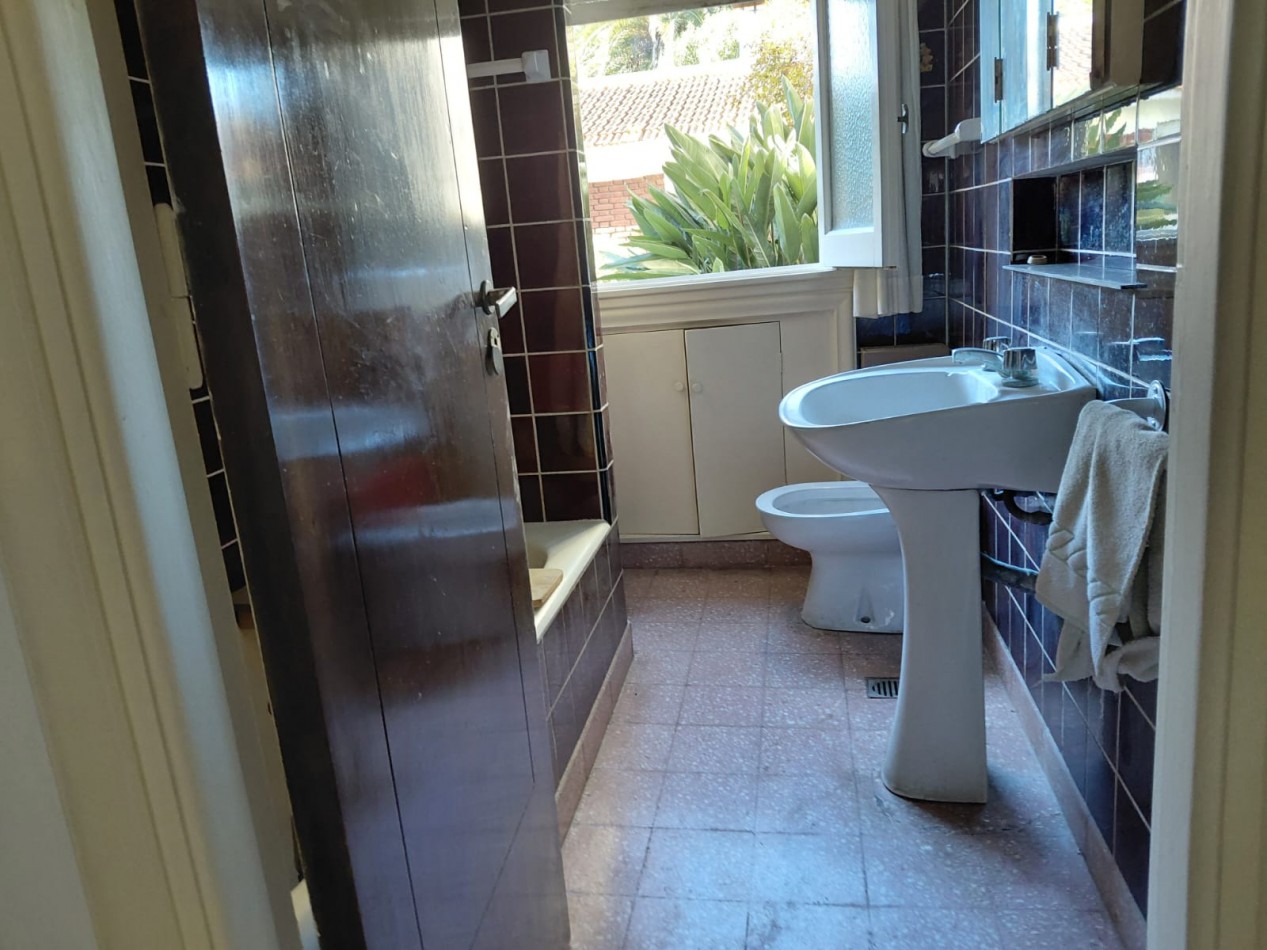 Chalet 4 ambientes venta Guemes Mar del Plata