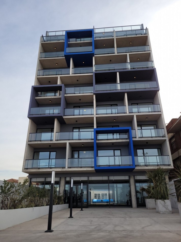 Perla Norte  . Vista Plena al Mar ,Venta Departamento 2 ambientes  con espacio de escritorio