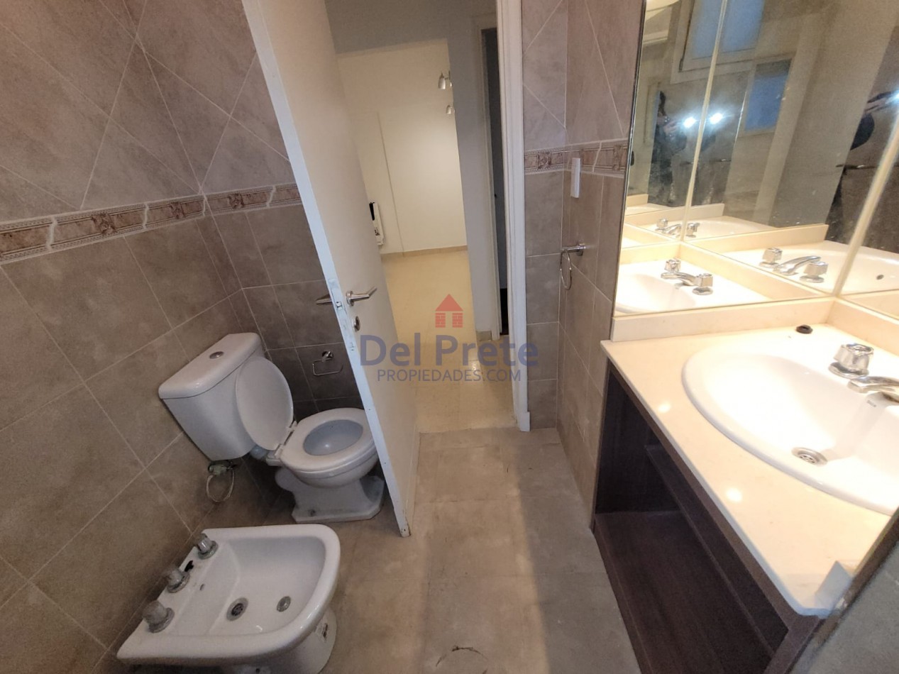 Venta Departamento 3 ambientes   Plaza Colon