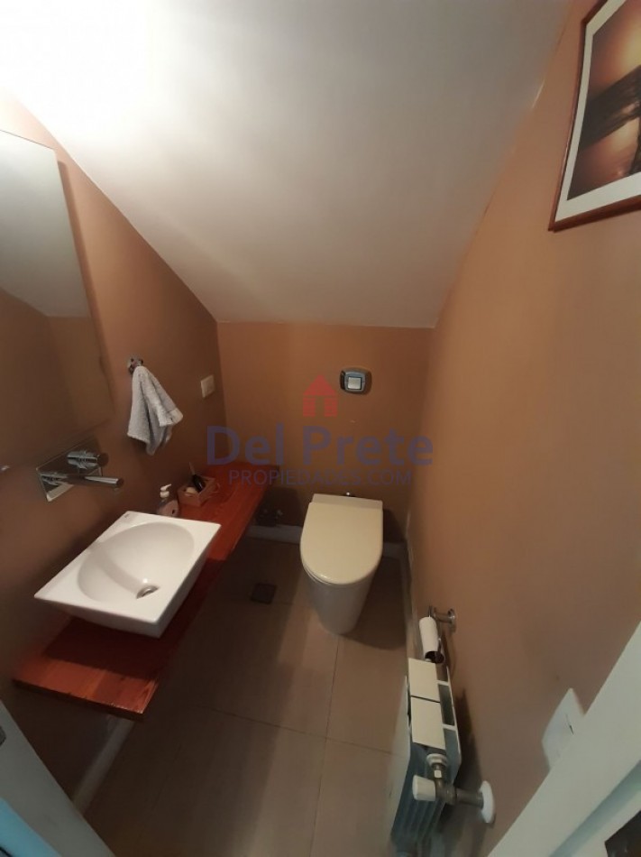Guemes San Lorenzo y Sarmiento venta 4 ambientes cochera