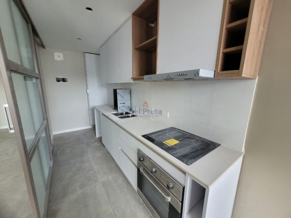 Venta Semi piso a Estrenar Plaza Mitre 