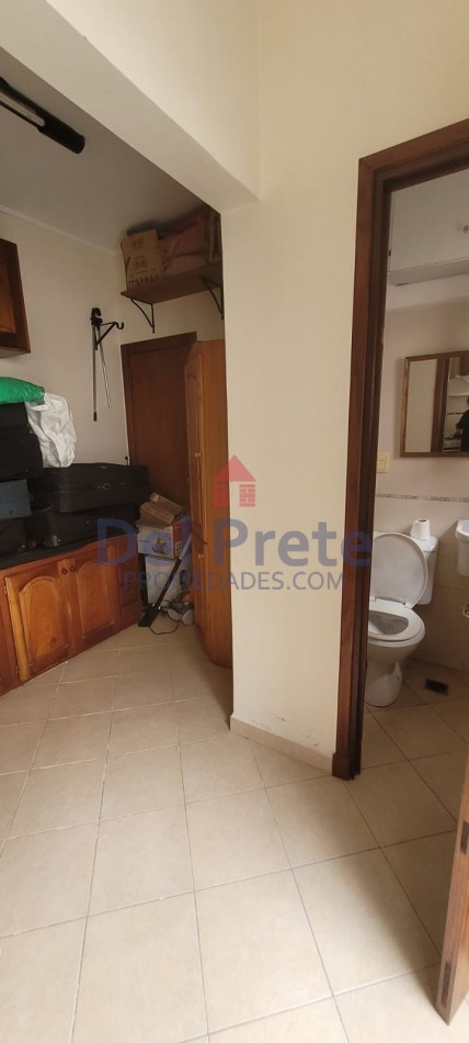 VENTA PH  3 AMBIENTES /ESCRITORIO  A RECICLAR