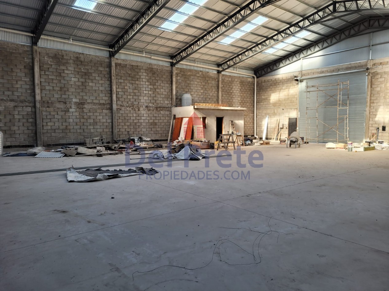 Alquiler   Comercial Galpon a Estrenar
