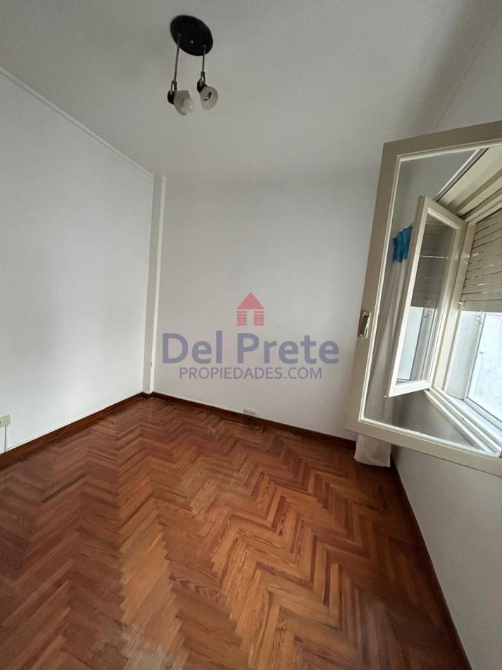 Plaza Mitre venta 3 ambientes con dependencia 
