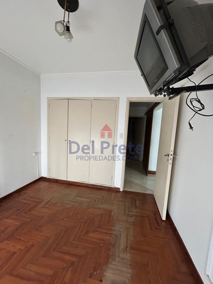 Plaza Mitre venta 3 ambientes con dependencia 