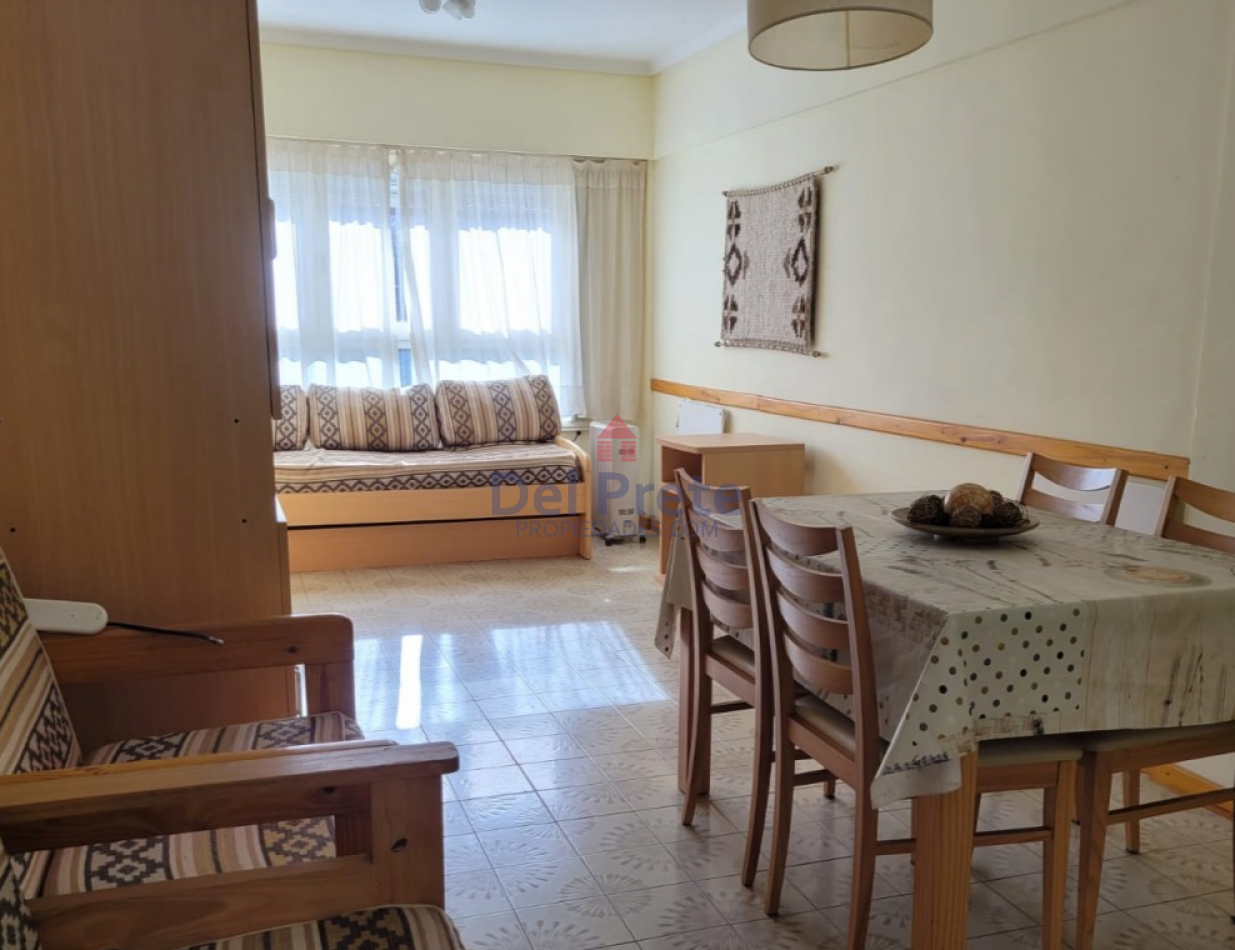 Venta  La Perla  Monoambiente   