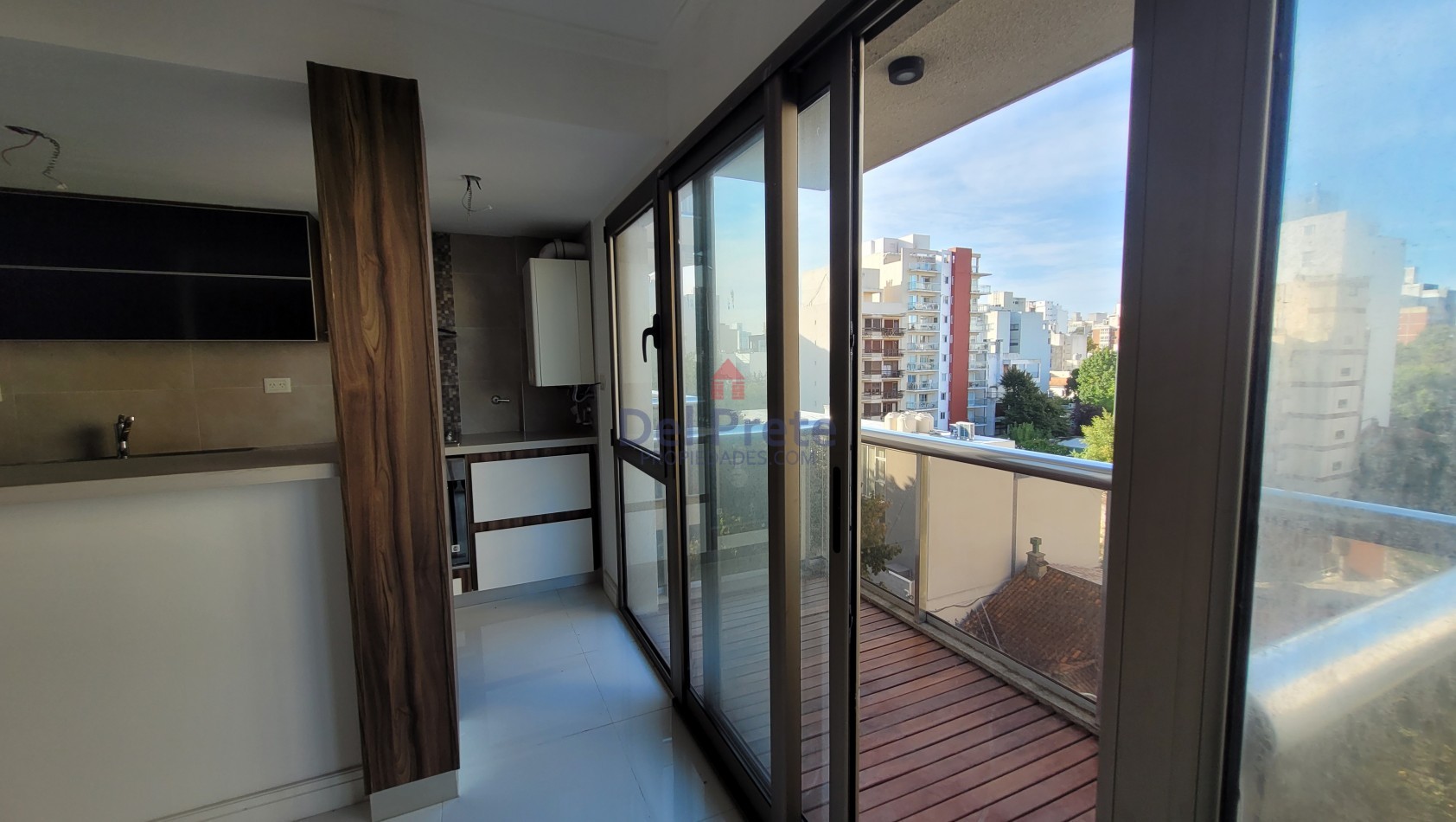 Venta 3 ambientes cochera Plaza Mitre