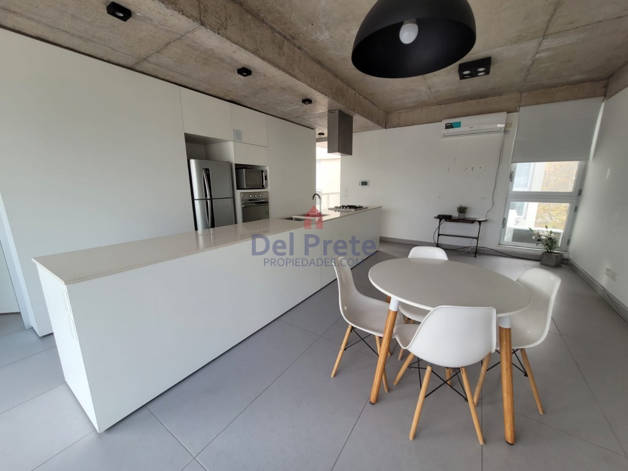 Guemes  Venta semipiso de 3 ambientes cochera 