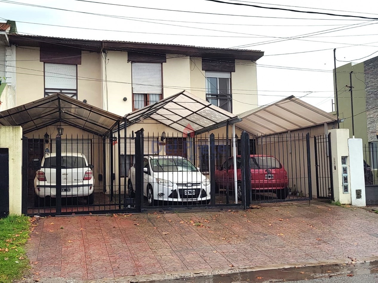 Venta Duplex  3 Ambientes  espacio de coche