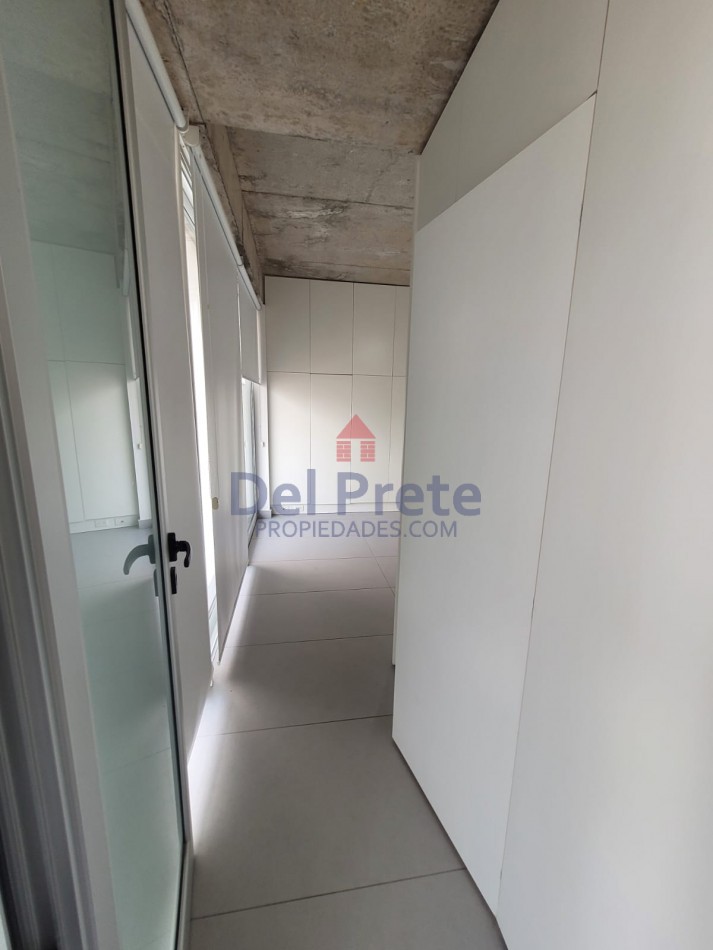 Guemes  Venta semipiso de 3 ambientes cochera 