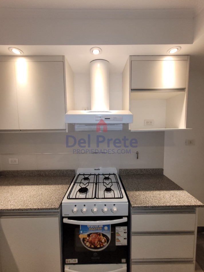 Venta Departamento 3 ambientes   Plaza Colon