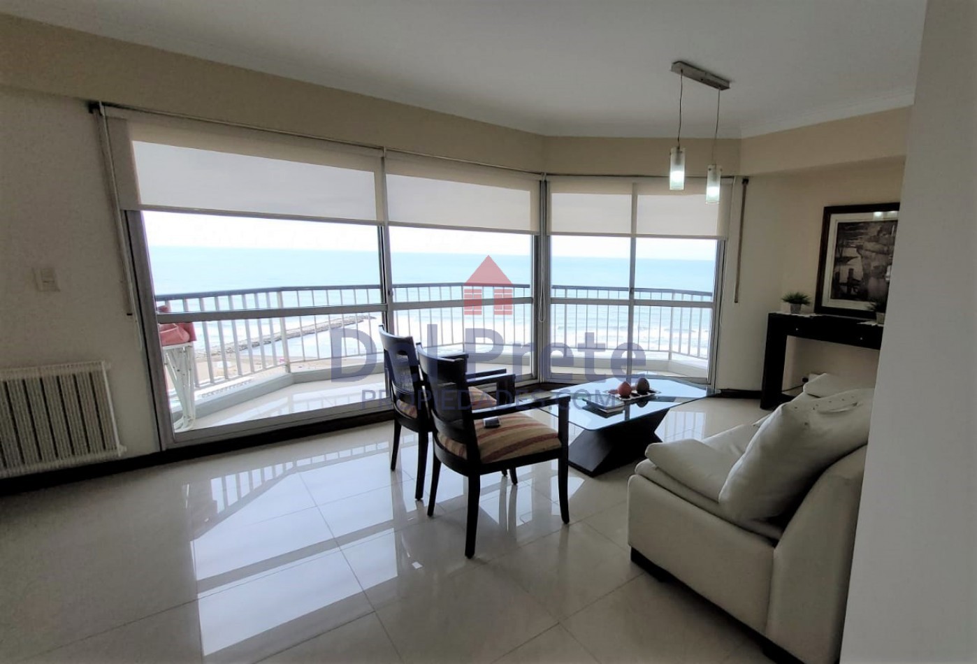 Venta  Departamento Playa Grande  Vista Plena al Mar