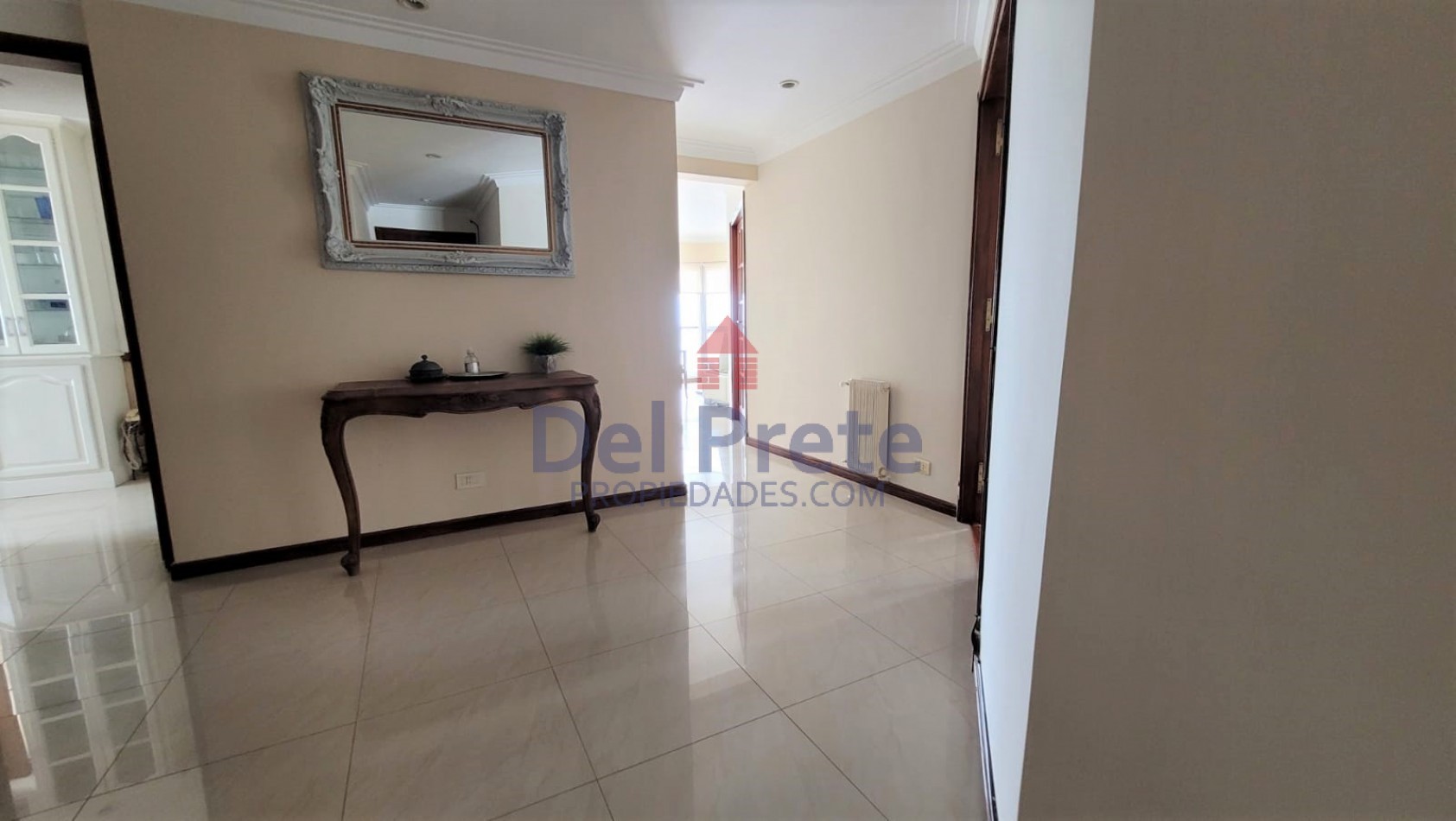 Venta  Departamento Playa Grande  Vista Plena al Mar