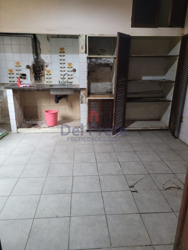 Venta Casa a Reciclar  