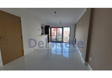 Venta  3 ambientes  cochera  Plaza Mitre 