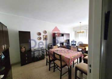 Venta  Departamento de 3 ambientes mas escritorio  Mar del Plata 